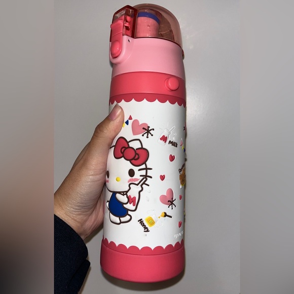 3D Hello Kitty Stainless Water Bottle - Picture 10 of 13